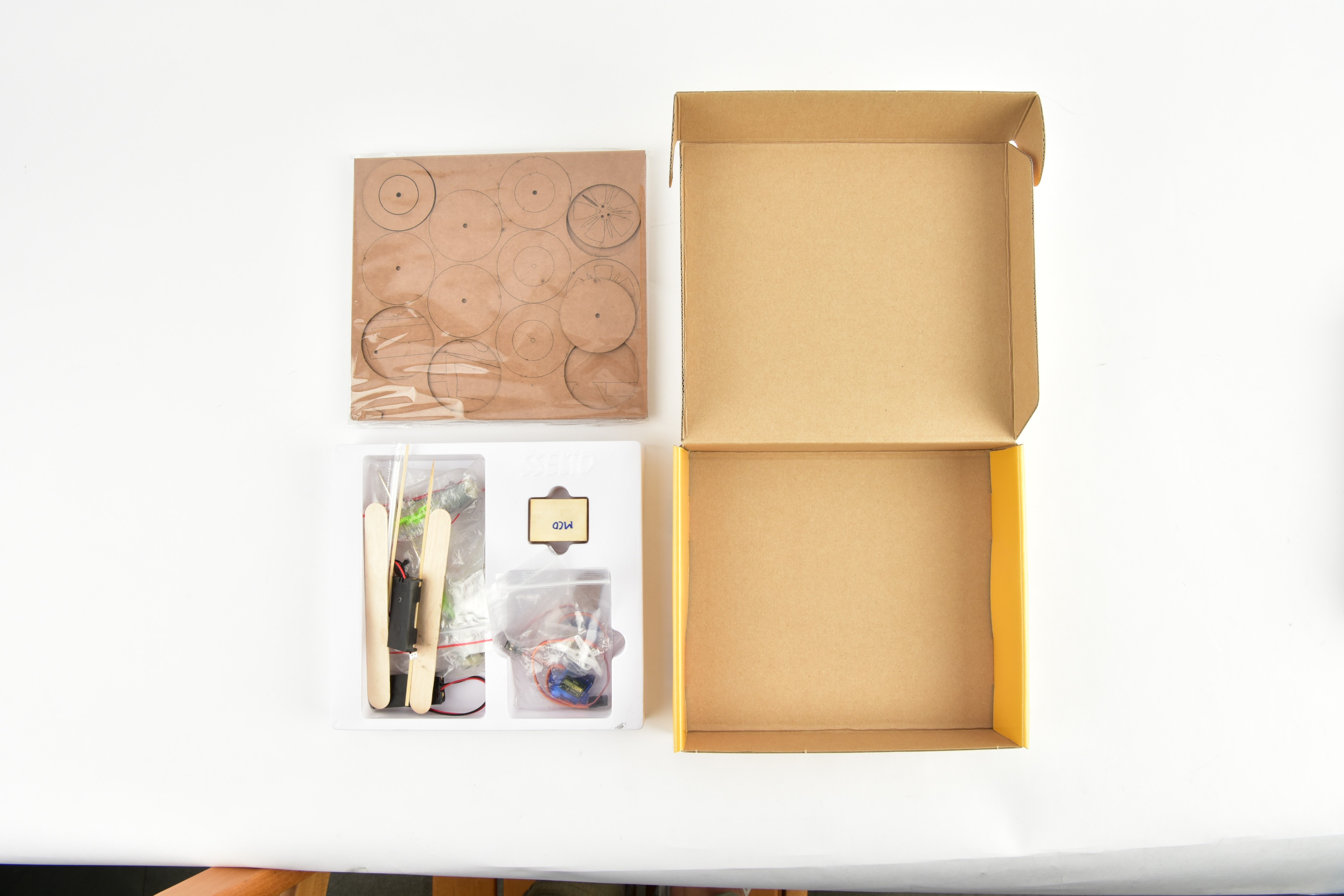 솔리디어랩 스마트토이 조립식 스마트토이 RC카 패키지 3번째