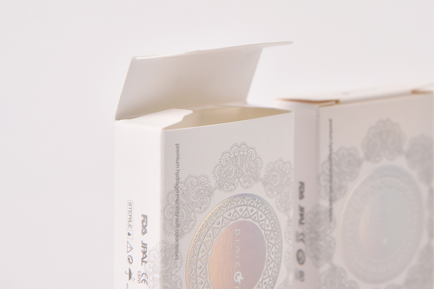 피니큐 컬러렌즈 홀로그램 생활용품 패키지 2번째