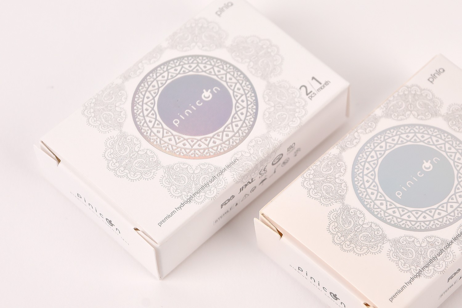 피니큐 컬러렌즈 홀로그램 패키지 제작하여 3