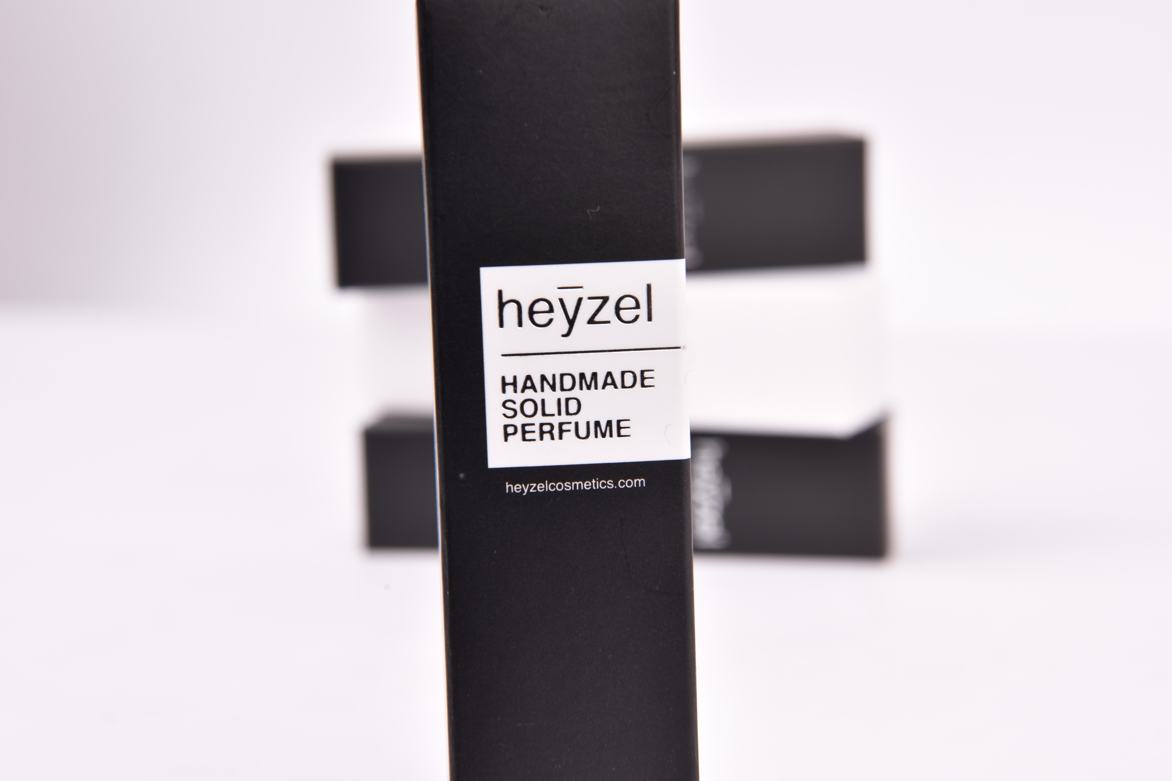 헤이즐 향수 패키지 제작하여 3