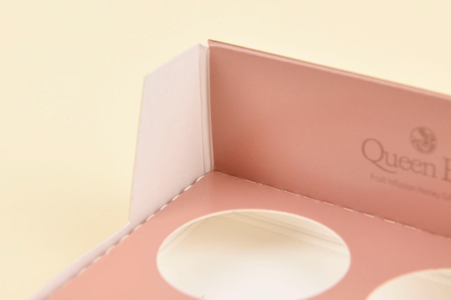 퀸비 꿀 식품 패키지 제작하여 3