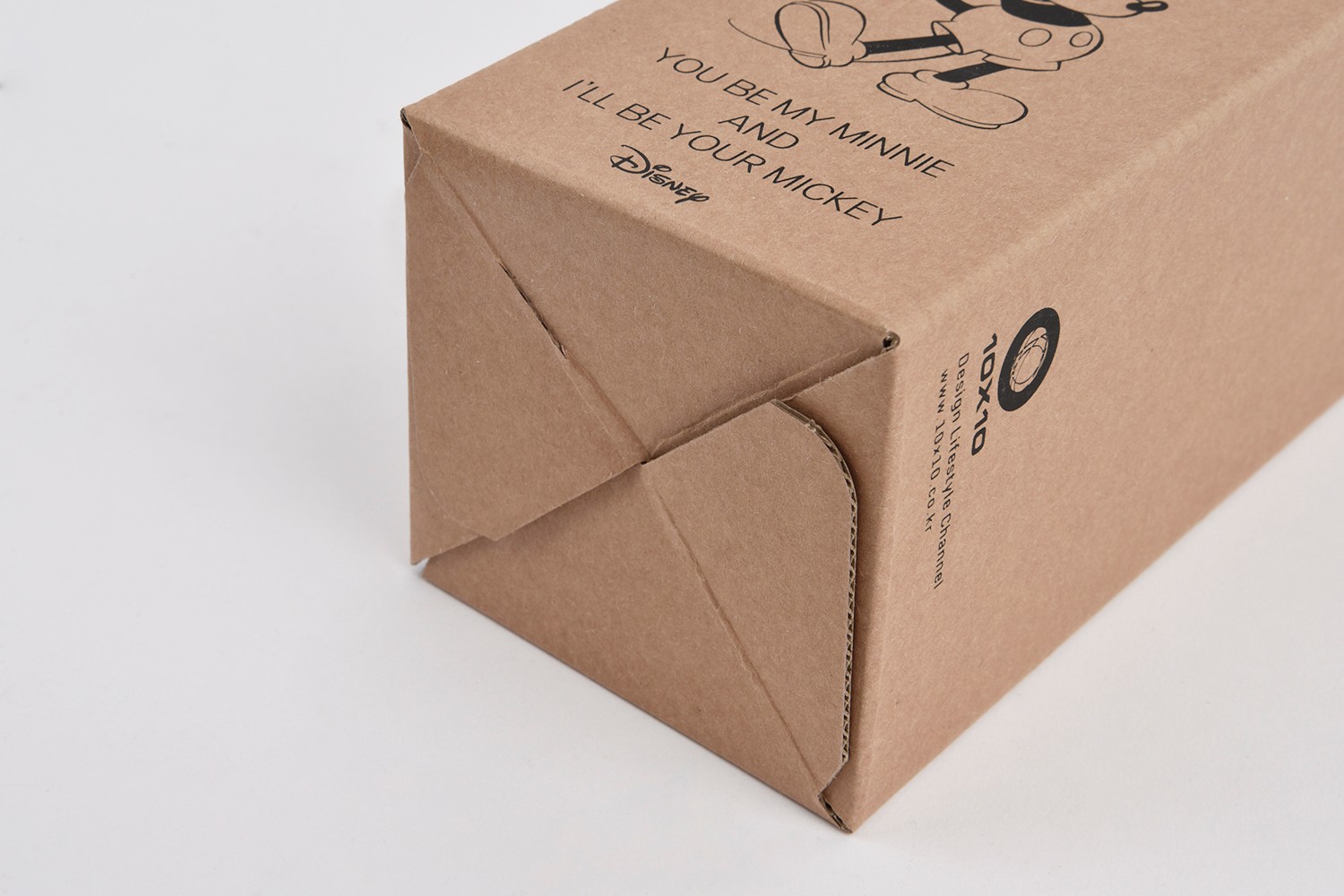 텐바이텐 미키마우스 컵 굿즈 패키지 제작하여 3