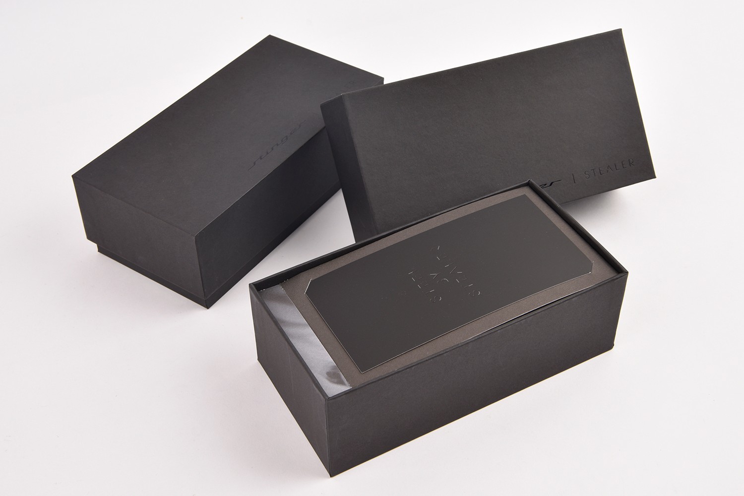 스틸러와 스팅어 선글라스 안경 패키지 제작하여 1