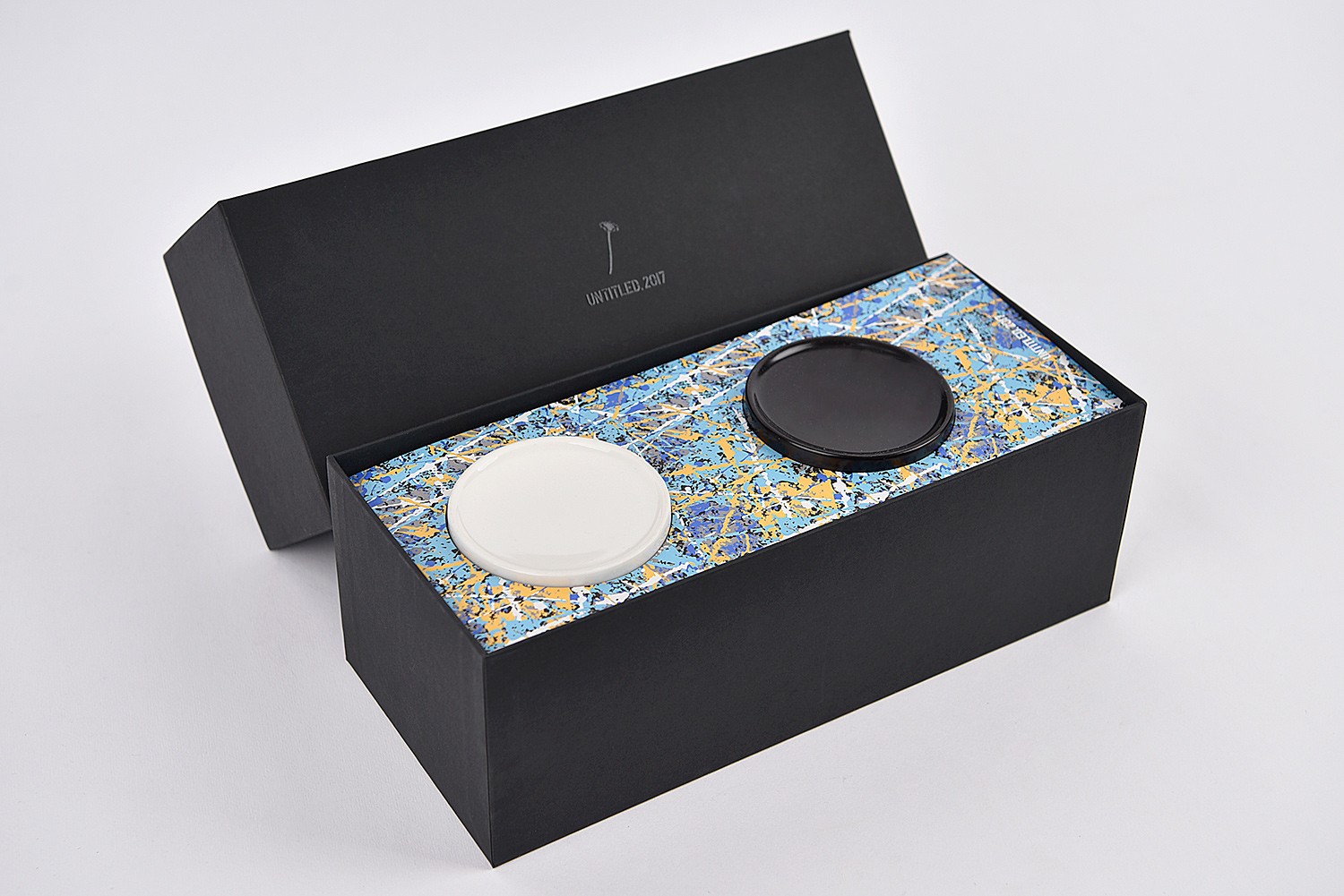 언타이틀드 지드래곤 머그컵 식기 패키지 제작하여 1