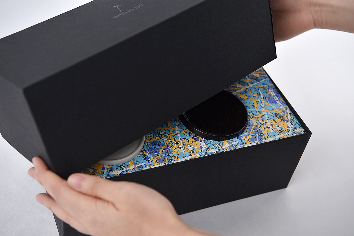 언타이틀드 지드래곤 머그컵 식기 패키지 제작하여 4