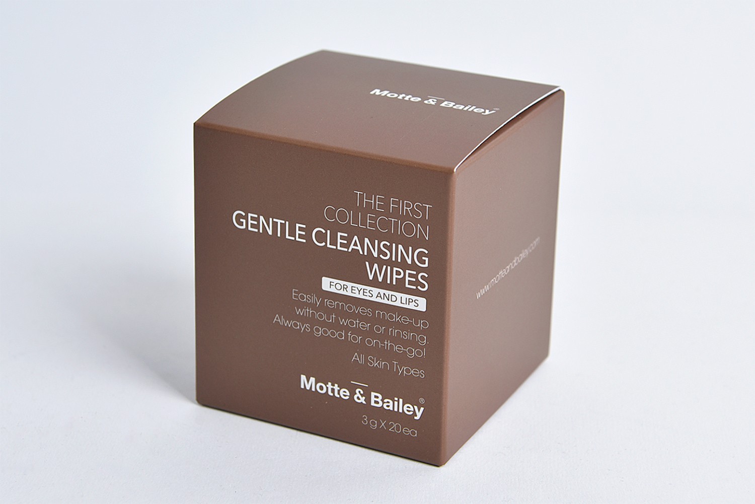 모트앤베일리 클렌징 화장품 패키지 제작하여 1