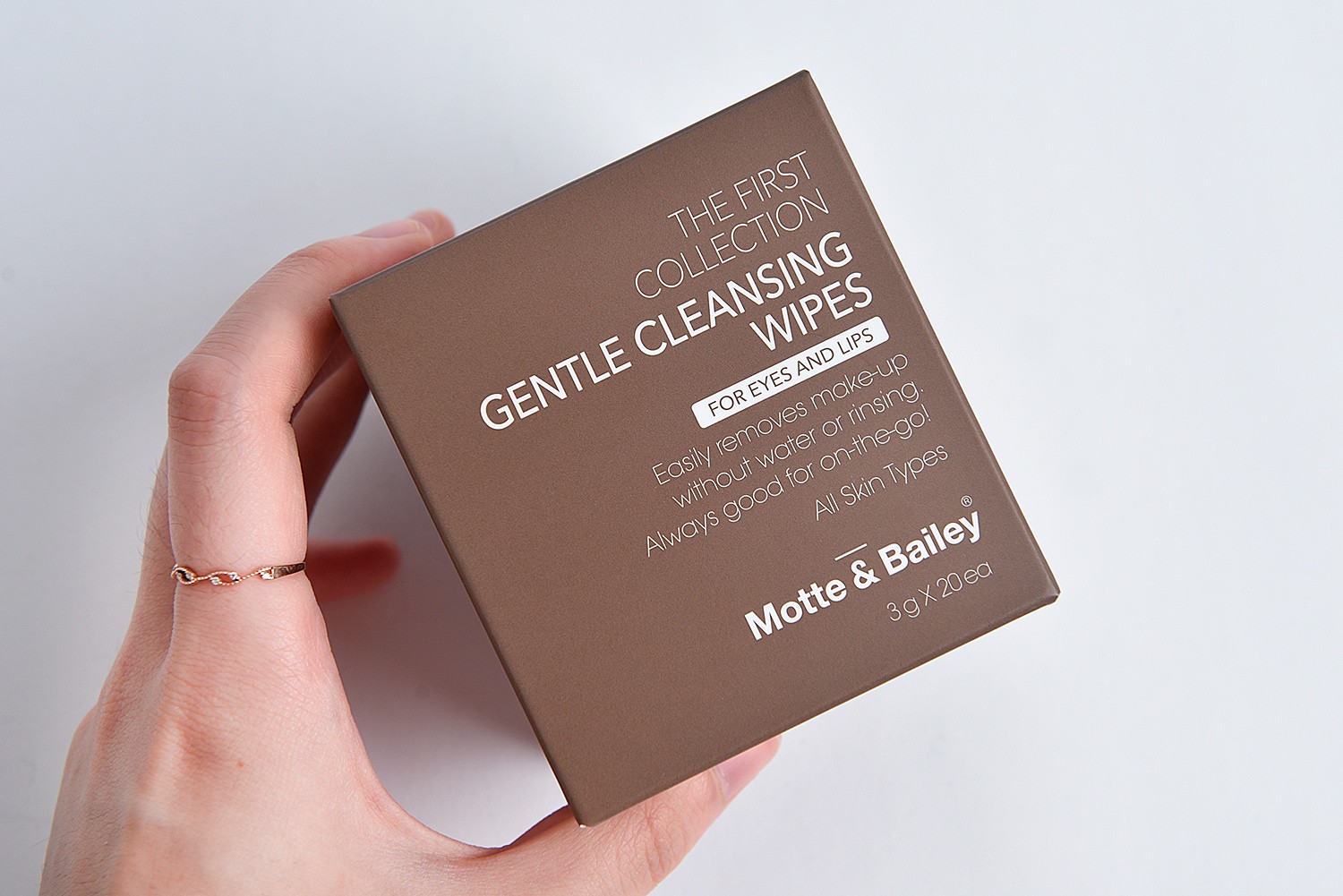 모트앤베일리 클렌징 화장품 패키지 제작하여 2