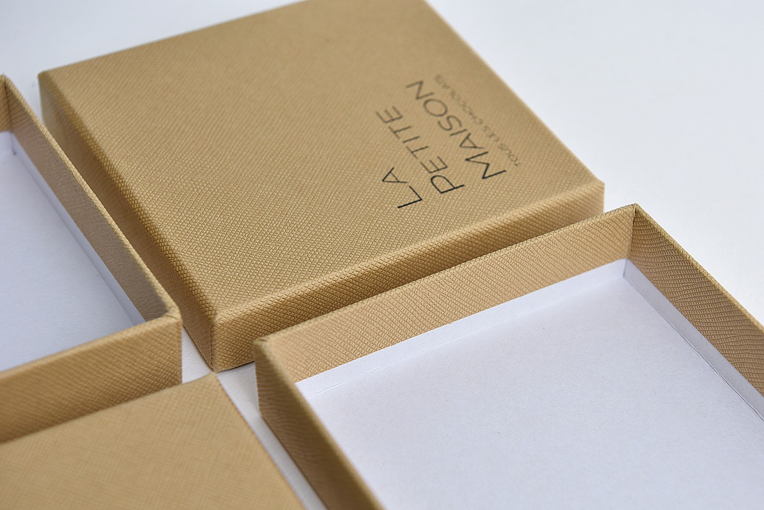 라쁘띠메종 고급초콜릿 식품 식품 패키지 3번째