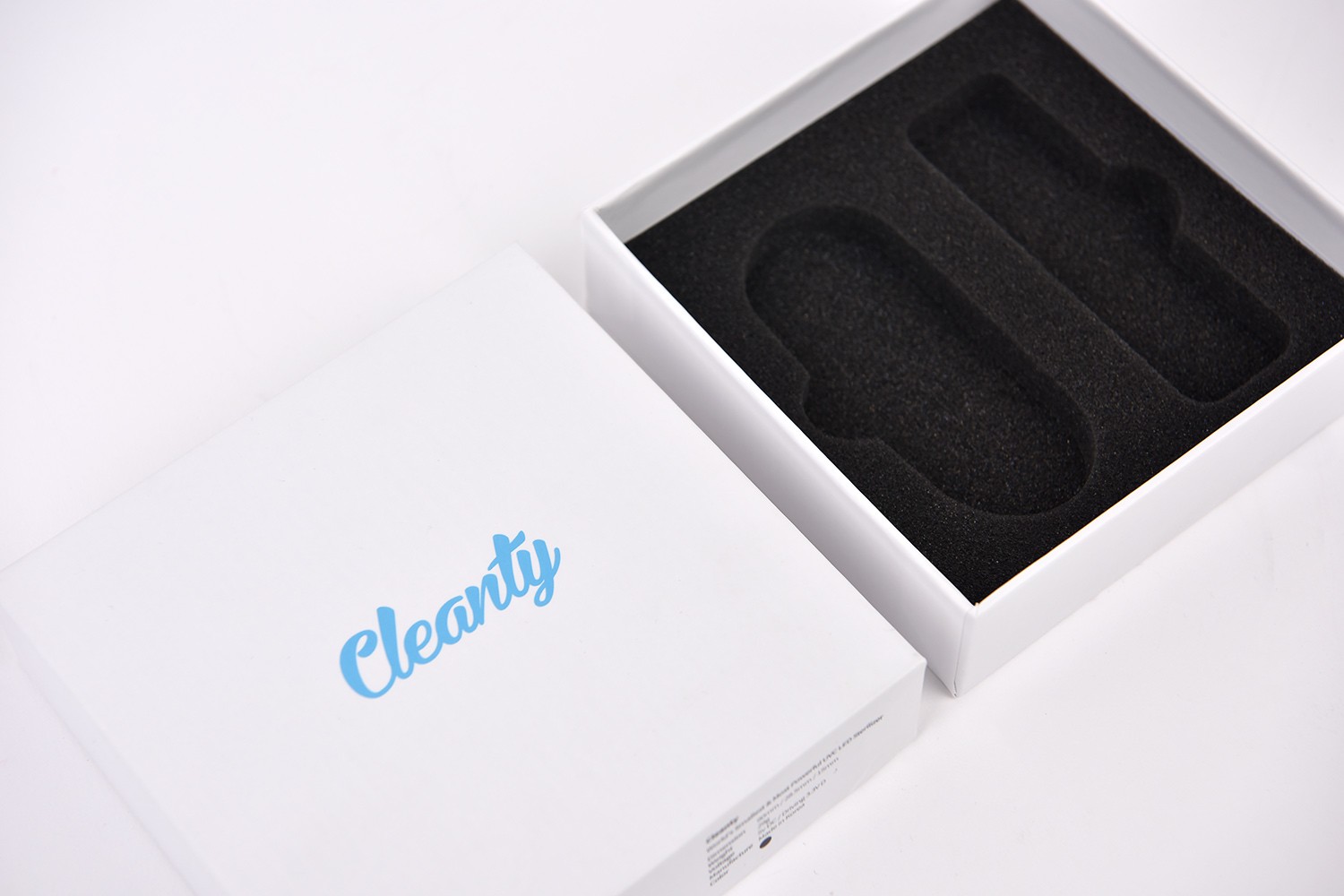 클린티 Cleanty LED 휴대용 살균기 패키지 제작하여 2