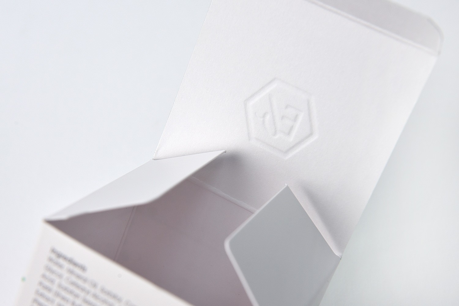 에스에이코스메틱 화장품 그린티 패키지 제작하여 2