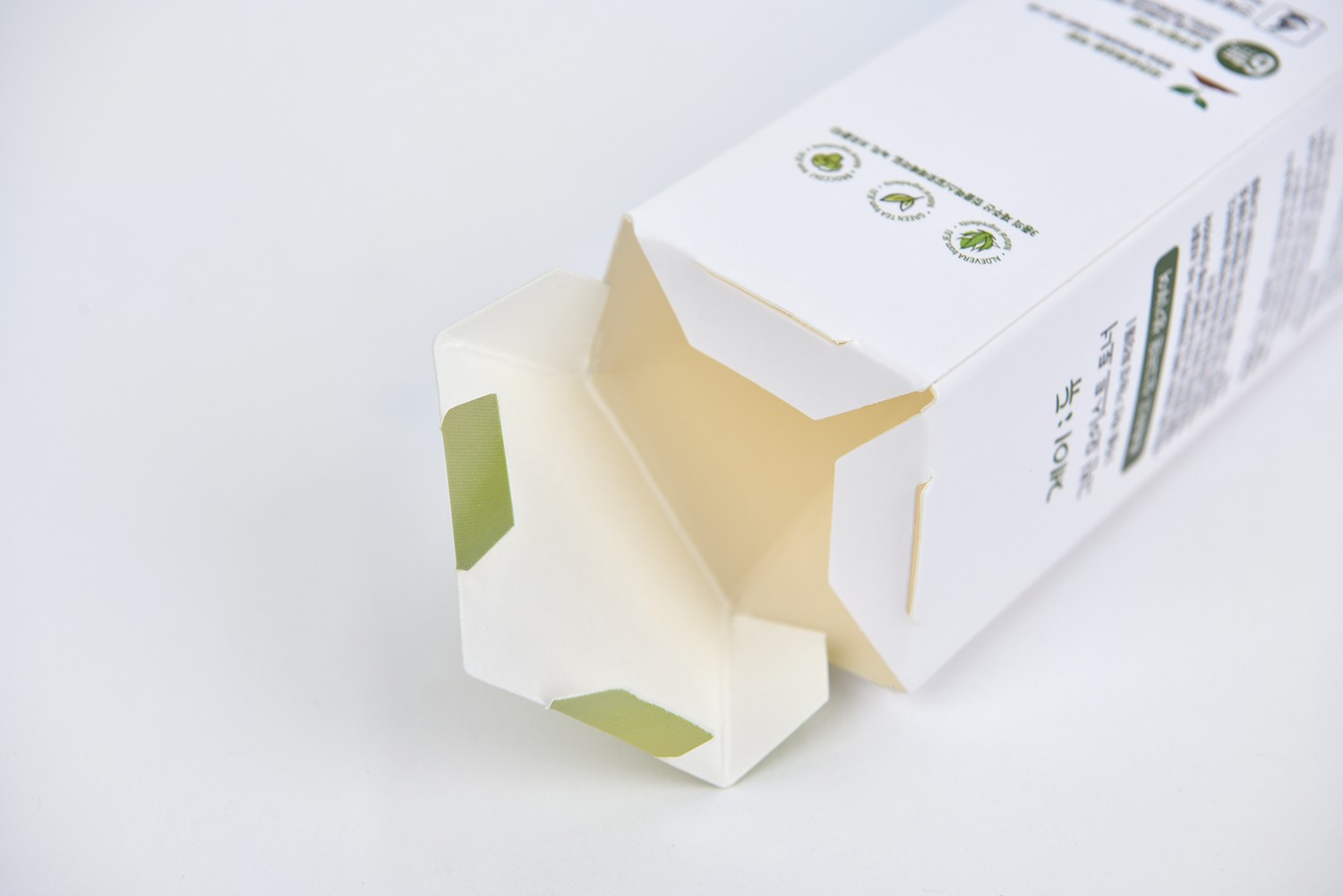 제이듀 화장품 코스메틱 토너 1번째