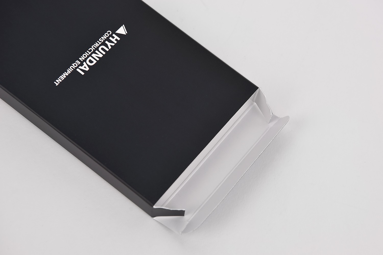 현대건설기계 보조배터리 패키지 제작하여 3