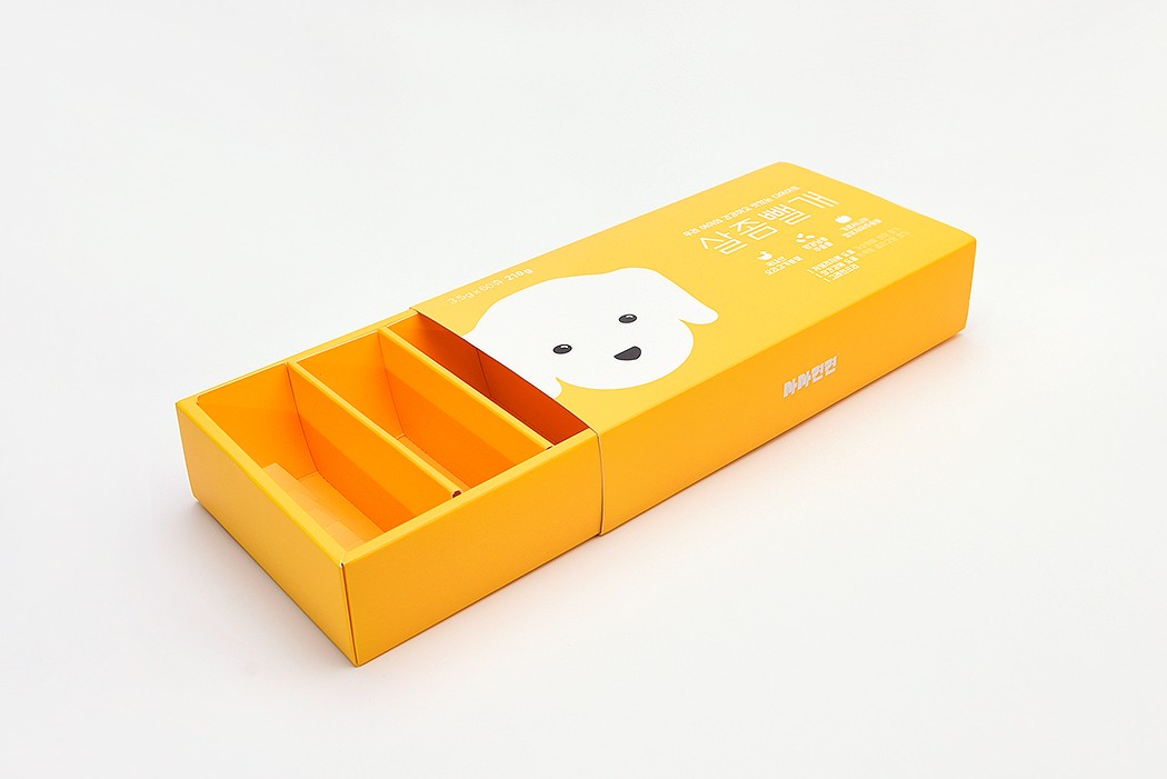 사사견견 반려동물 강아지간식 패키지 제작하여 3