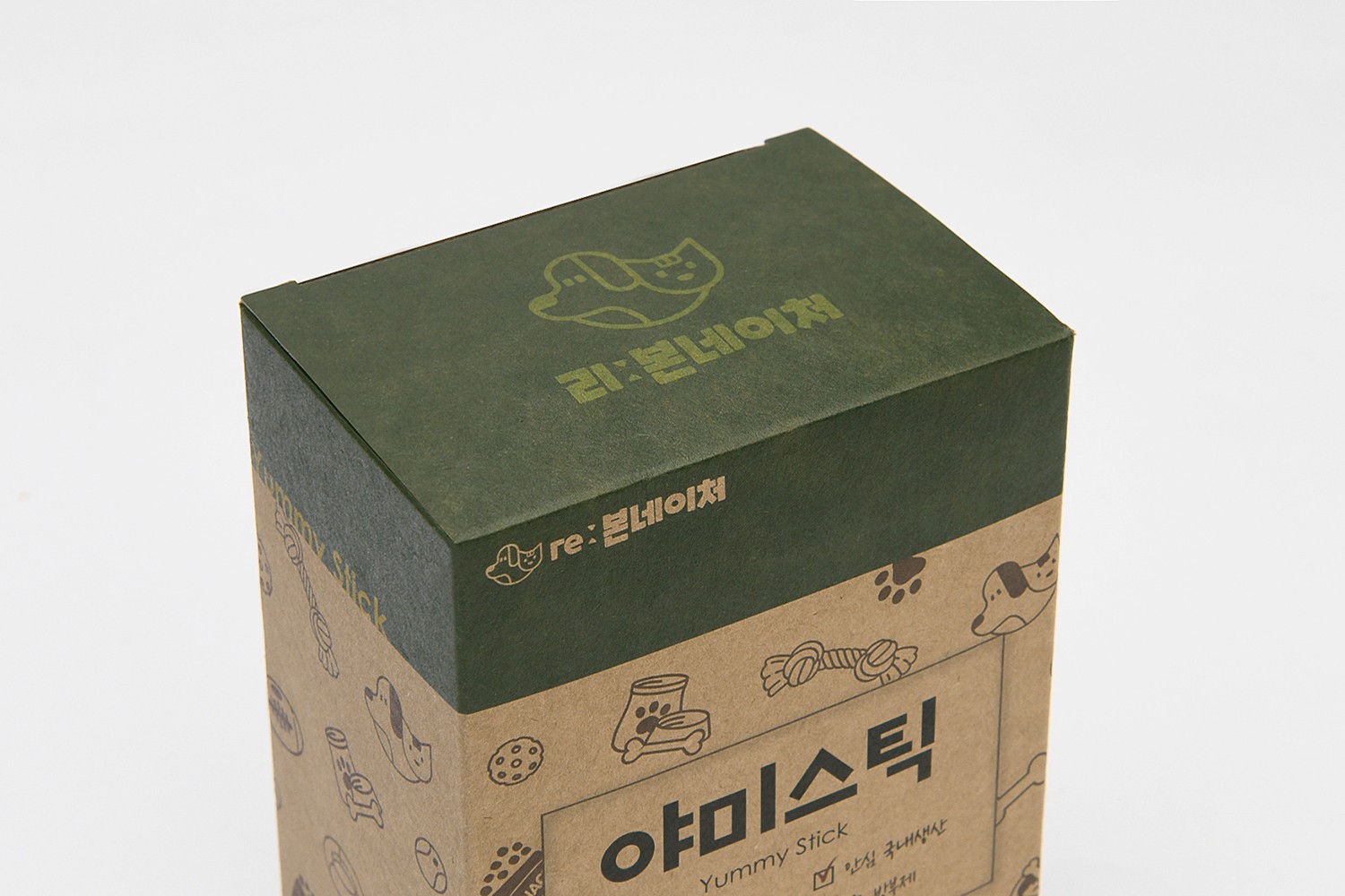 야미스틱 애견간식 반려동물용품 패키지 2번째