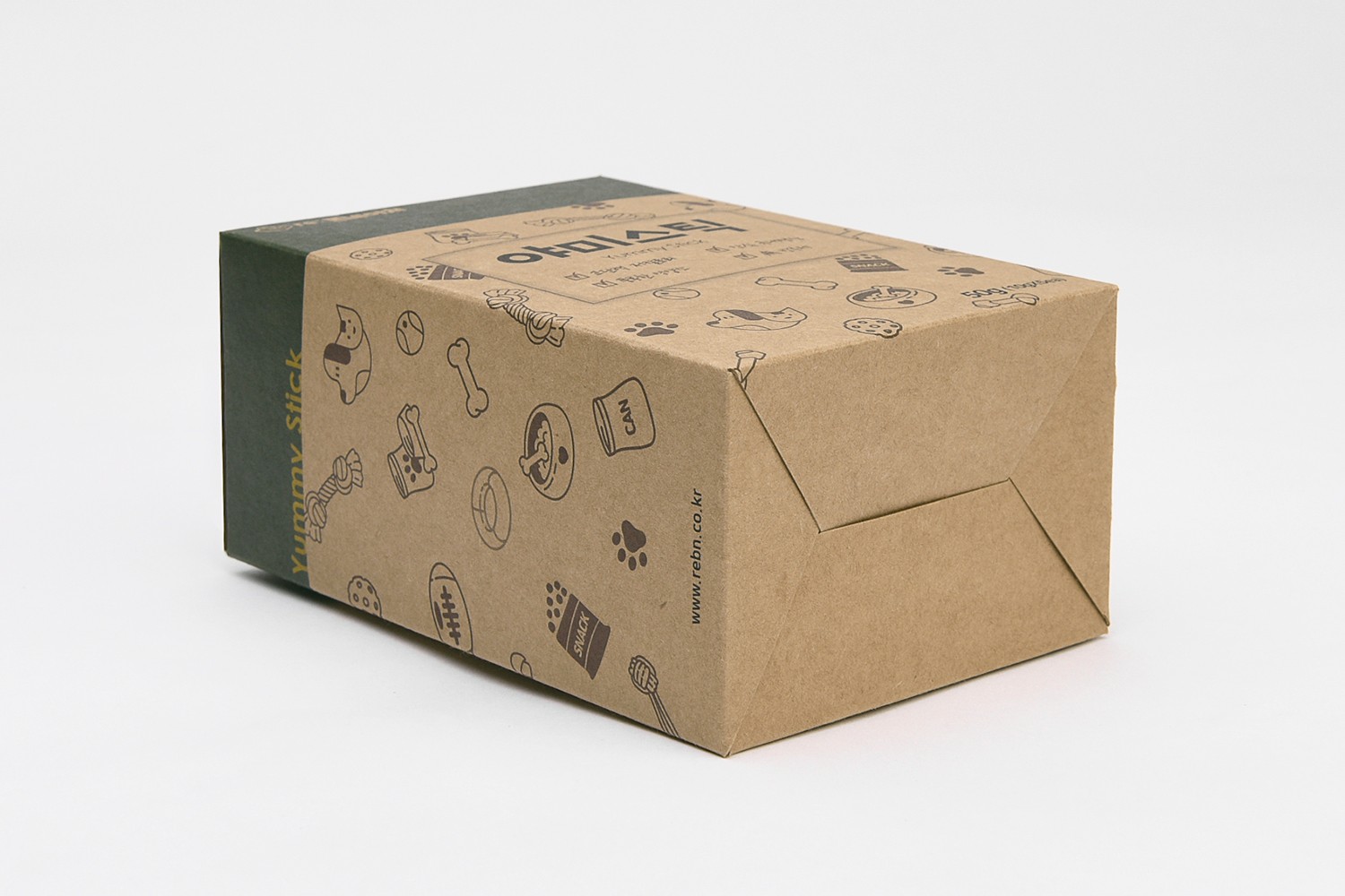 야미스틱 애견간식 반려동물용품 패키지 3번째