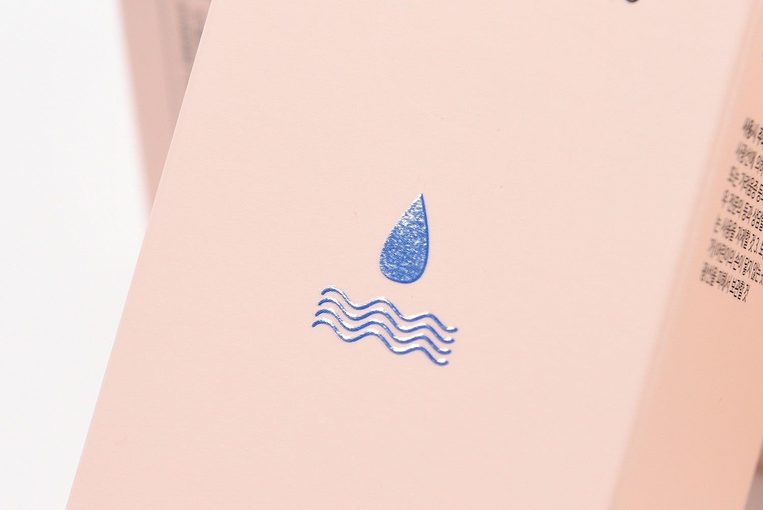 토너,크림,클렌저 기초화장품 3종 에센스 2번째