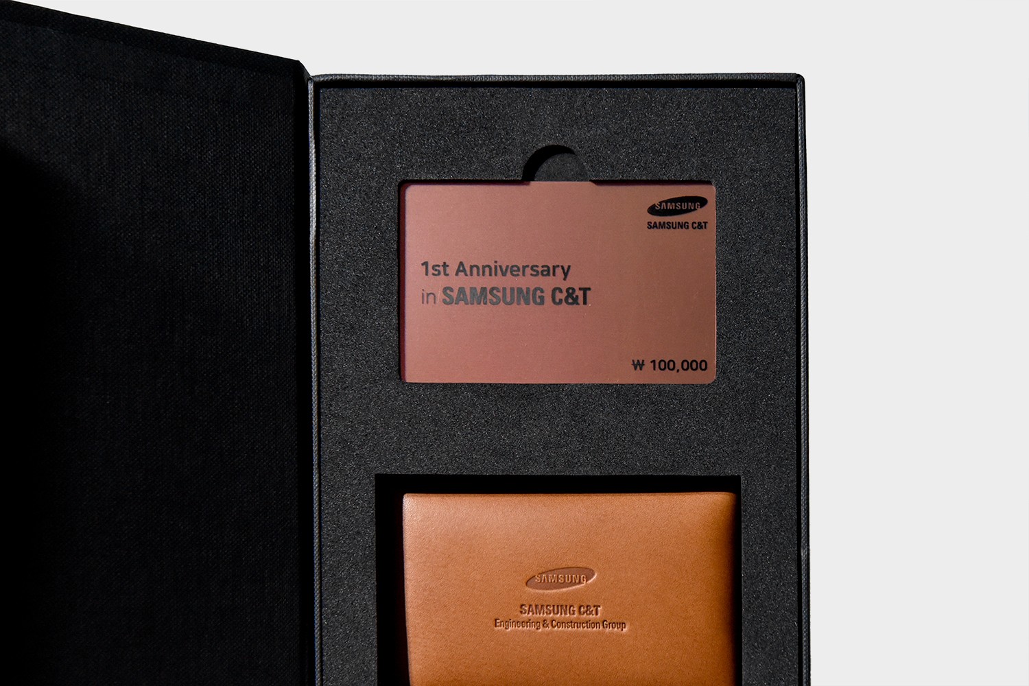 삼성물산 1주년 기프트  패키지 제작하여 2