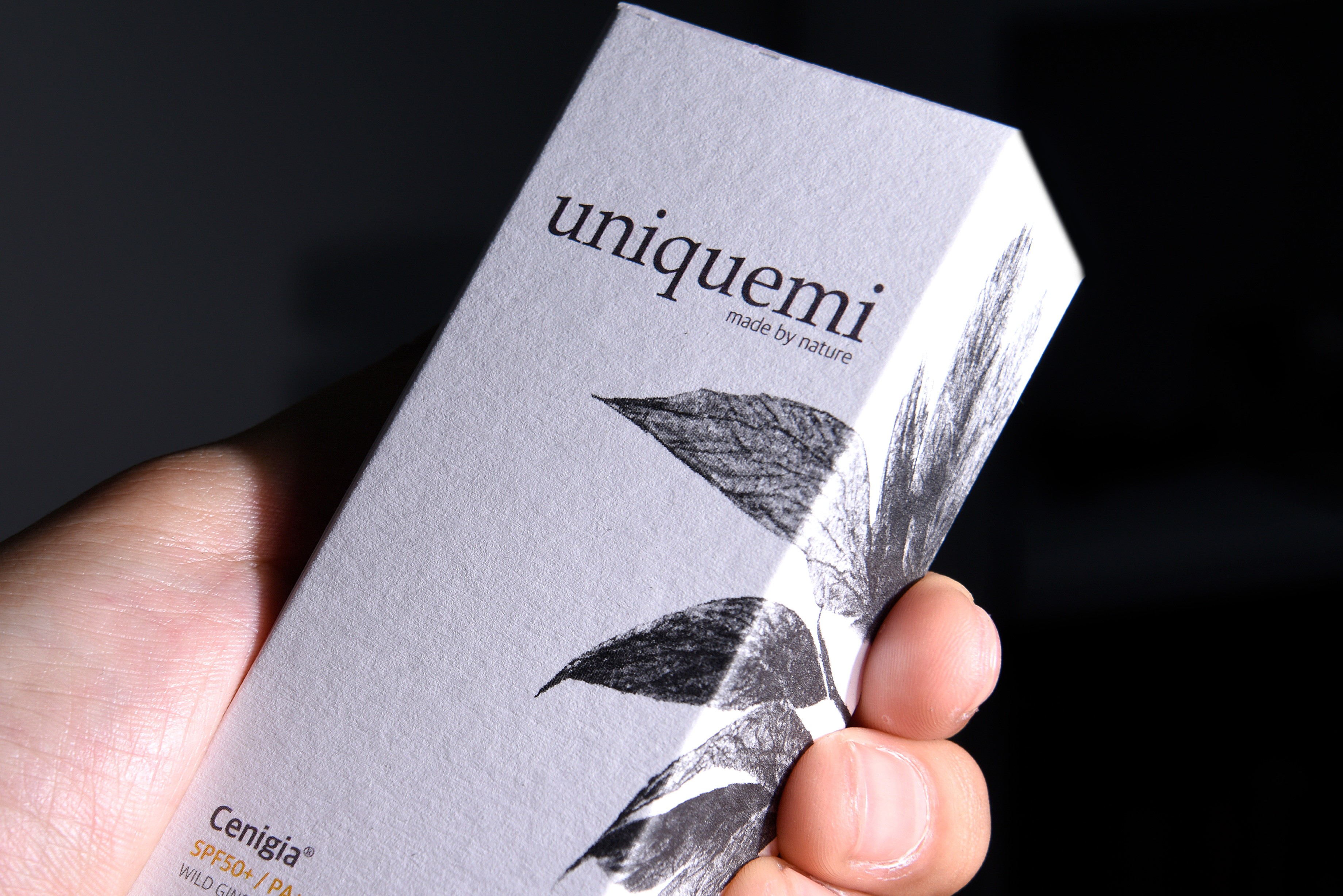 유니크미 클렌징오일, 앰플, 선크림 화장품 선크림 2번째