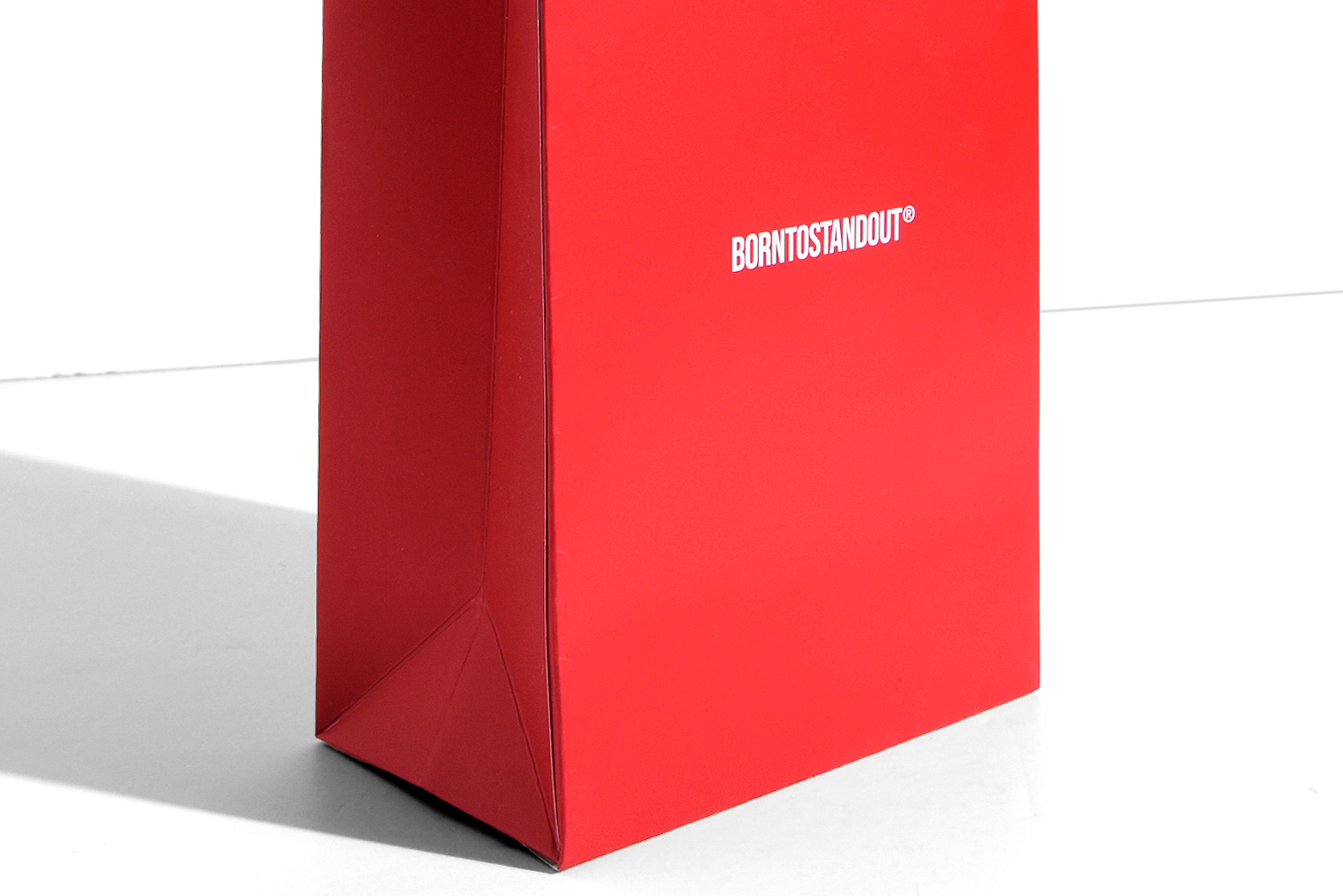 본투스탠드아웃 소 대 S 3번째