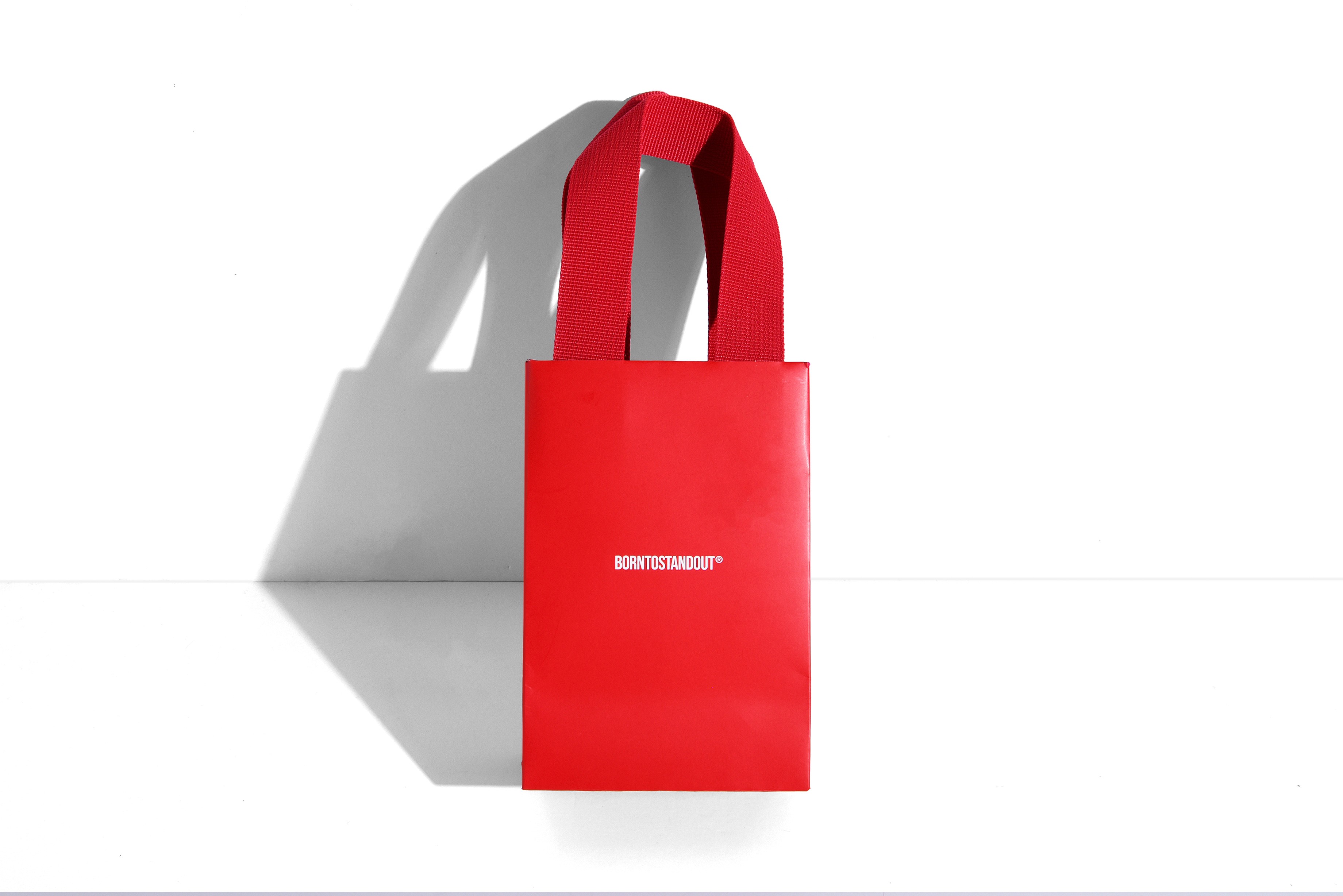 본투스탠드아웃 소 대 패키지 제작하여 3