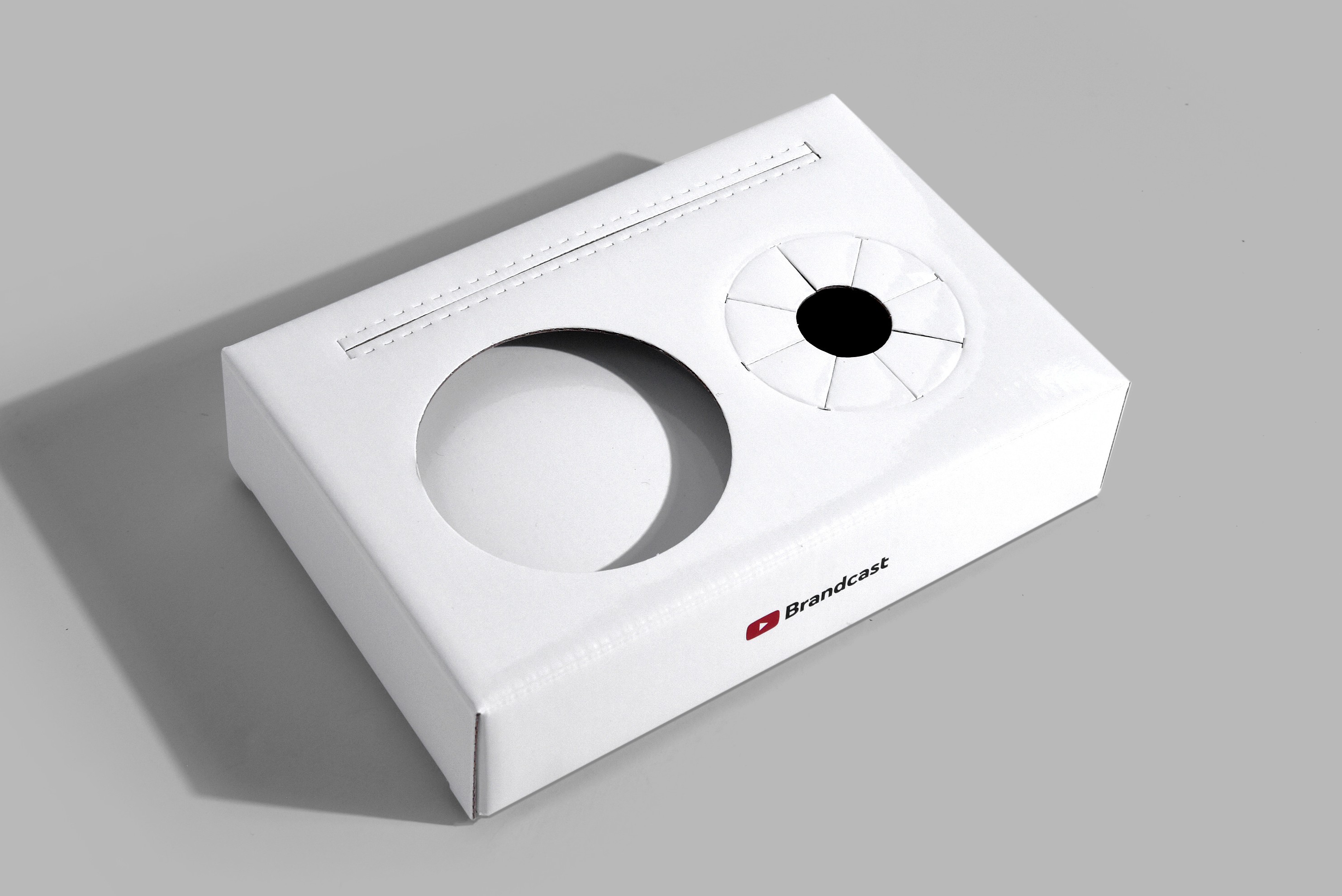 유튜브 브랜드캐스트 트레이 패키지 제작하여 2