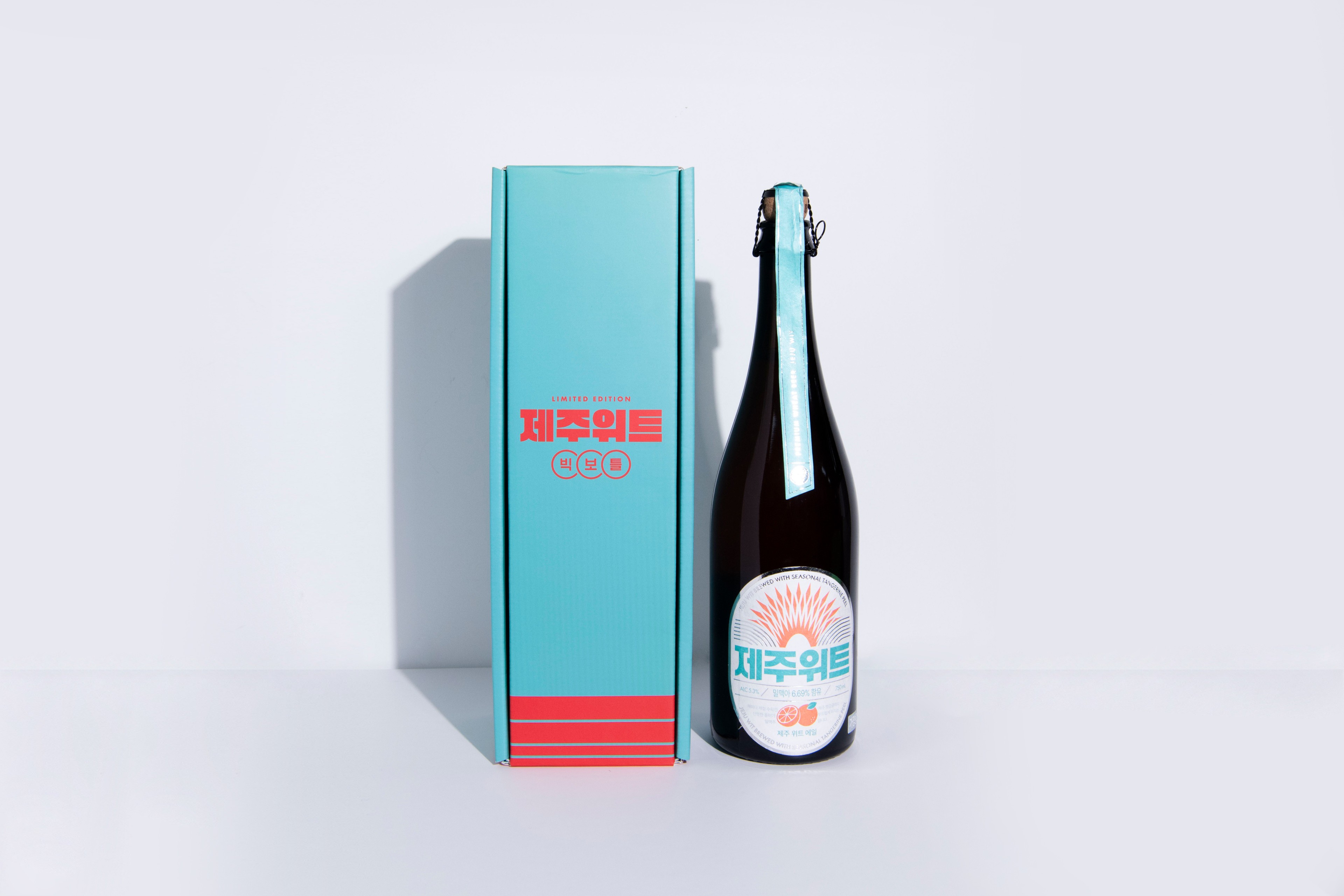 제주맥주 제주위트 시장바 빅보틀&amp;미니잔 패키지 제작하여 1