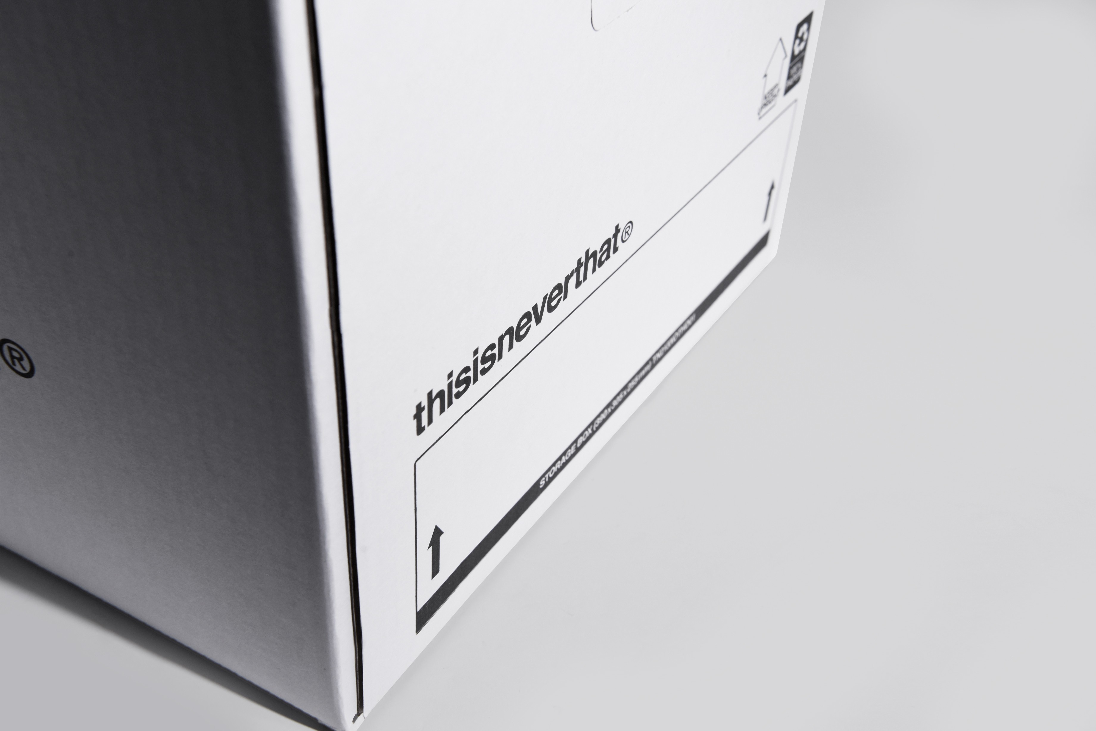 디스이즈네버댓 의류 패션 박스 4번째