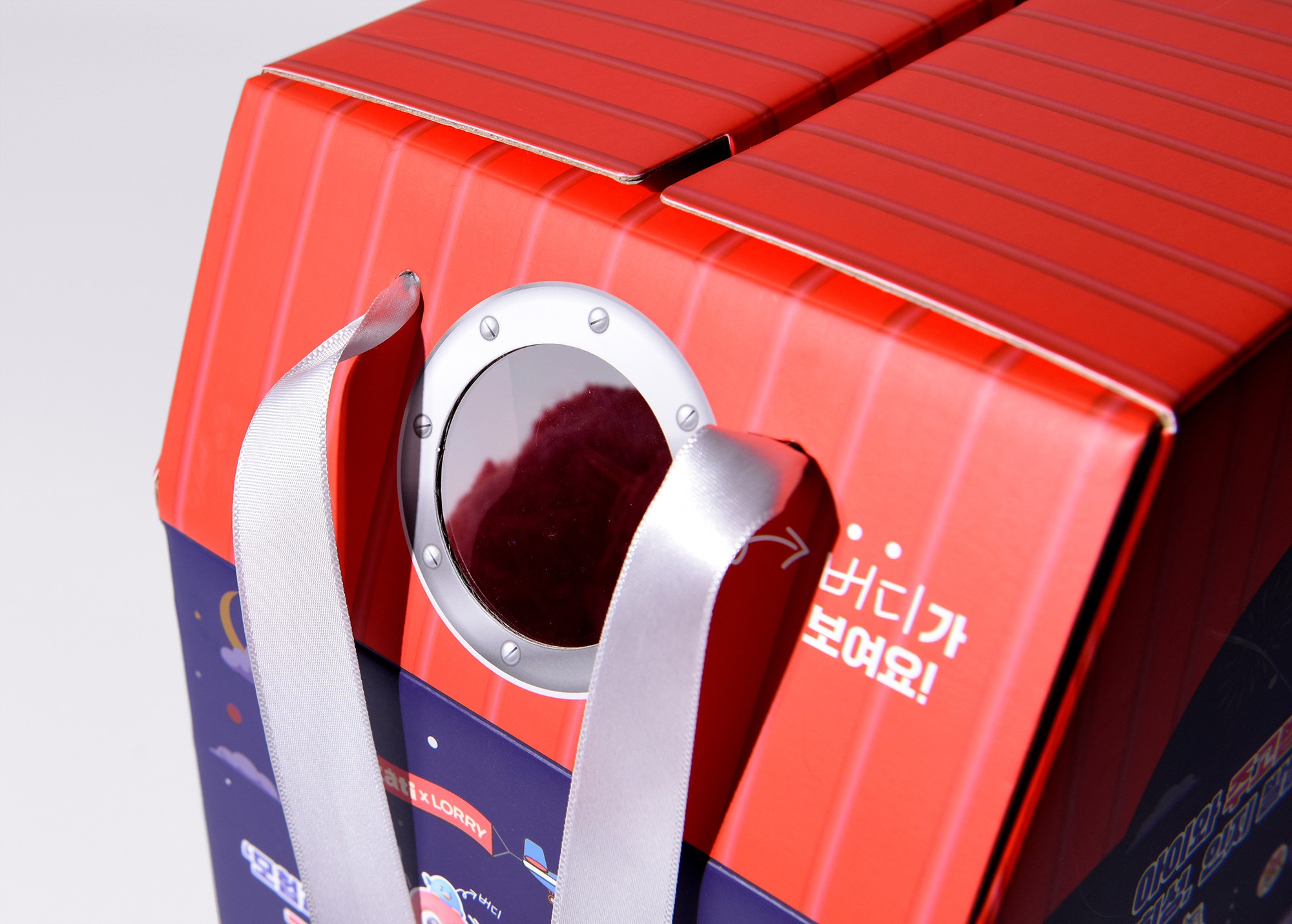 카티X롯데월드 로리 AI인형 패키지 제작하여 4